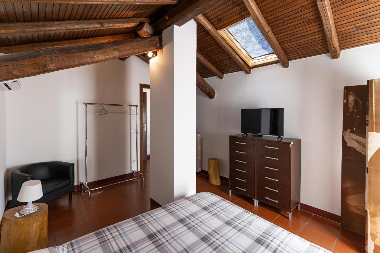 Cascina Cattabreghetta Bed & Breakfast Pombia Dış mekan fotoğraf