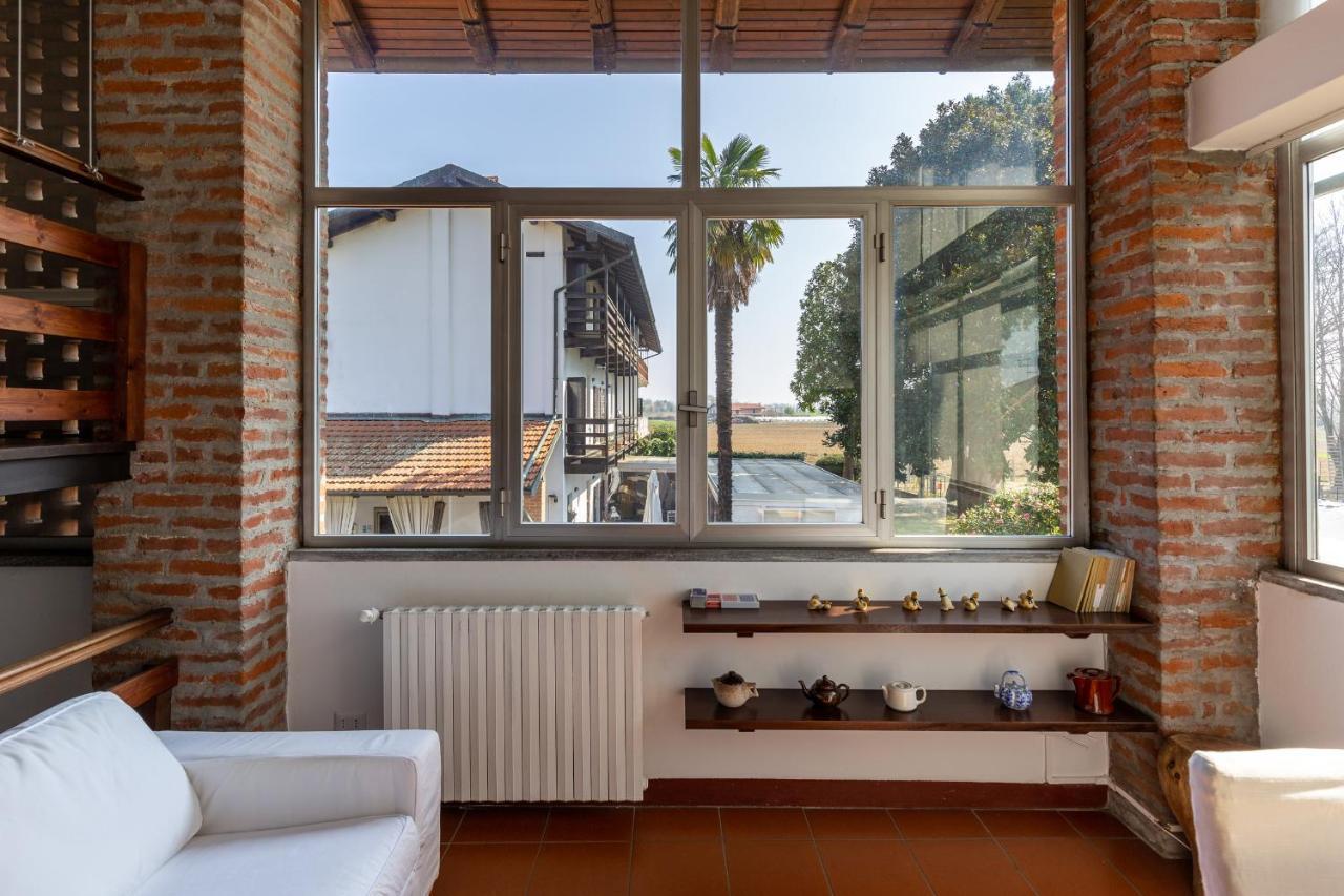 Cascina Cattabreghetta Bed & Breakfast Pombia Dış mekan fotoğraf